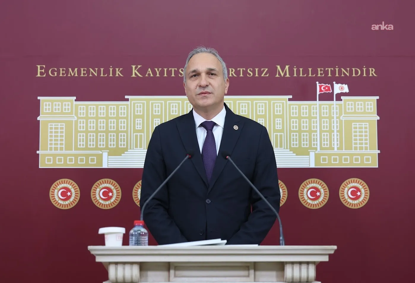 Özçağdaş’tan öğrencilere yöneltilen “dini ve siyasi” sorulara tepki: “Okulu sorgu alanına çeviremezsiniz”